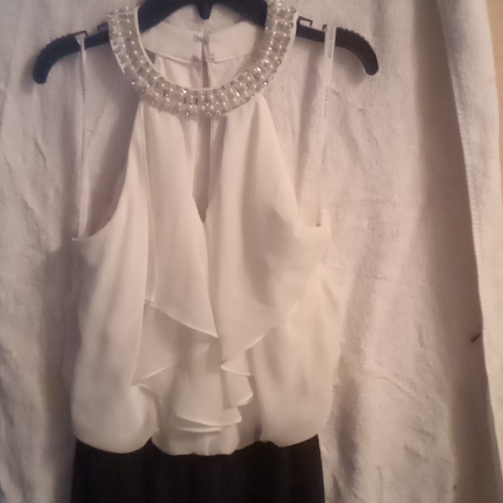 Women's dress bisou bisou size 6